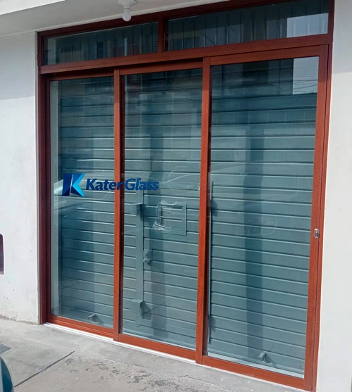 mamparas serie 25 color madera instalado por kater glass