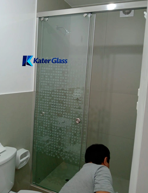 mantenimiento de puertas de duchas en lima peru